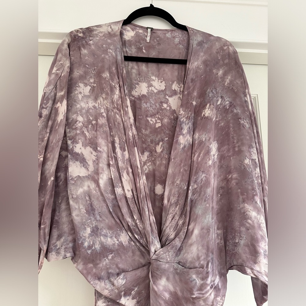 Young Fabulous & Broke Lavender Kimono style dress
